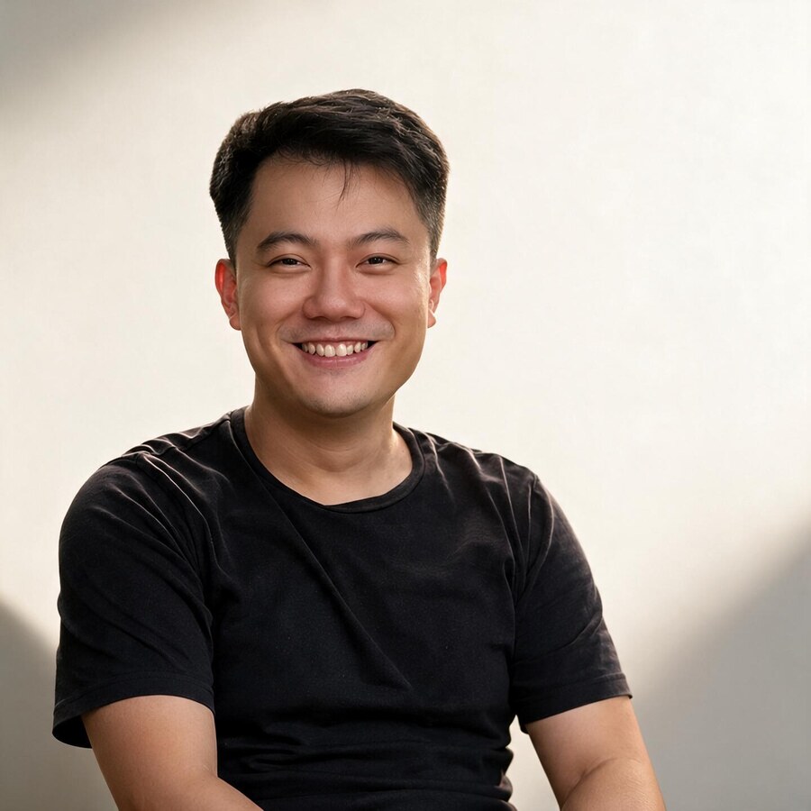Pursuit Li, founder of Omucloud